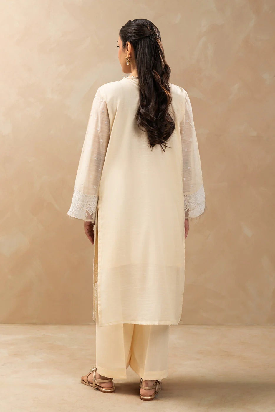 2 PIECE EMBROIDERED MONARK SUIT (LUXURY-PRET)